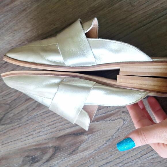 Free People Metallic Slip On Shoe Size 5.5 - Picture 9 of 9